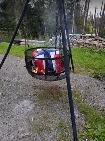 Er det nå vi skal bli krenket? - Ikke vær en idiot og brenn norske flagg. Er det nå vi skal bli krenket?